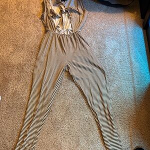 Elegant Striped Jumpsuit in Black and White